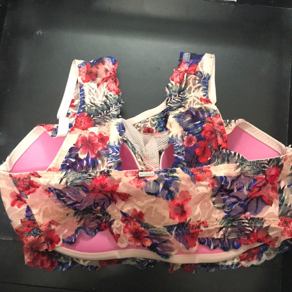 VS/Pink bralette - Picture 2 of 2